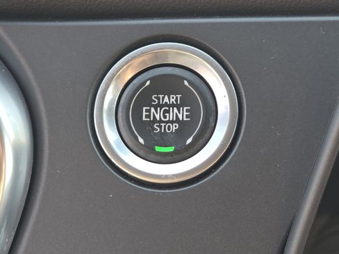 Used 2021 Chevrolet Blazer LT image 9