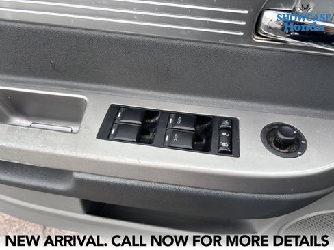 Used 2008 Chrysler Sebring Touring image 13