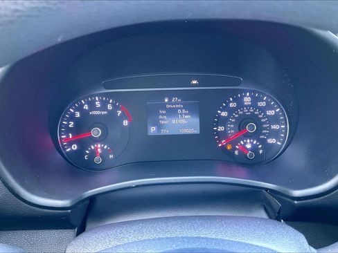 Used 2020 Kia Soul S FWD image 26