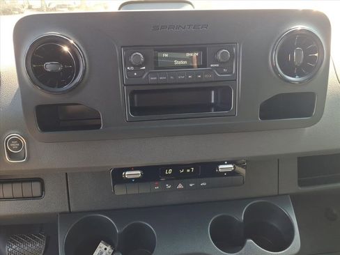 New 2025 Mercedes-Benz Sprinter 2500 image 22