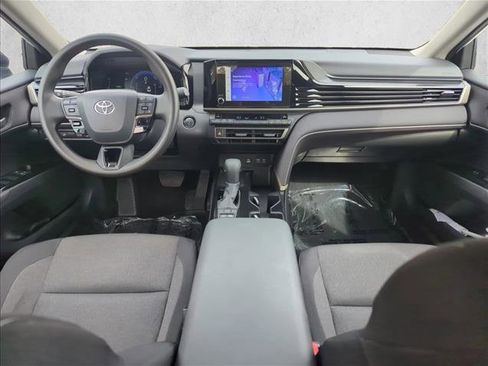 Certified 2025 Toyota Camry LE image 21
