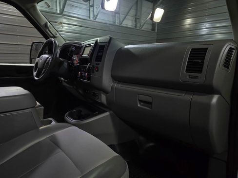 Used 2018 Nissan NV 2500 SV w/ Navigation Package image 14