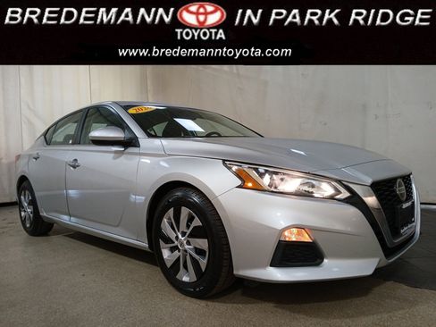 Used 2020 Nissan Altima 2.5 S image 1