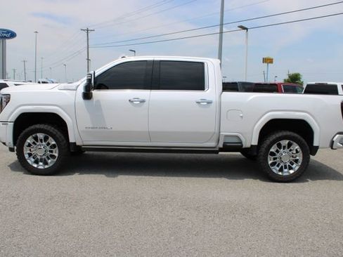 Used 2025 GMC Sierra 2500 Denali w/ Denali Reserve Package AWD/4WD image 9