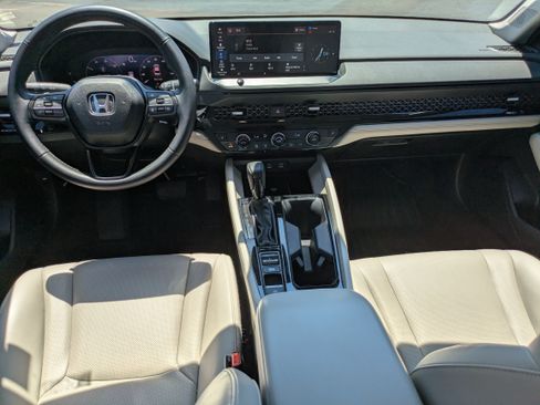 Certified 2025 Honda Accord EX-L image 21