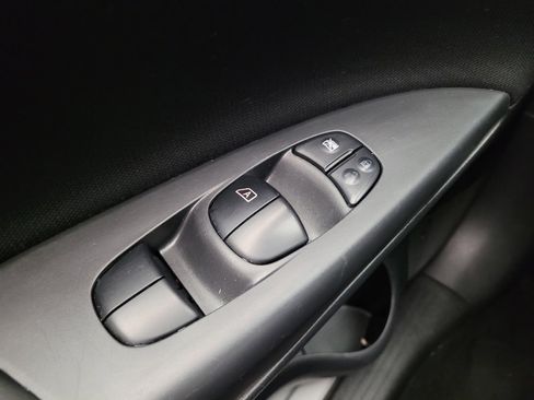 Used 2019 Nissan Sentra SV image 27