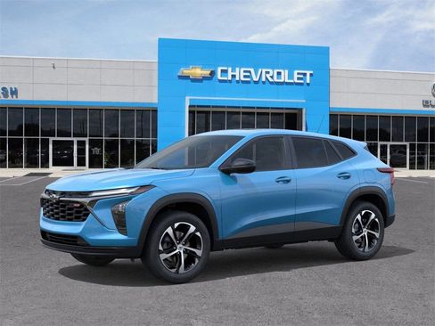 New 2026 Chevrolet Trax RS w/ Sunroof Package image 2