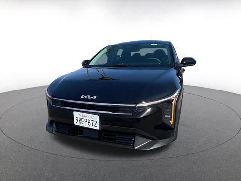 Used 2025 Kia K4 FWD image 7