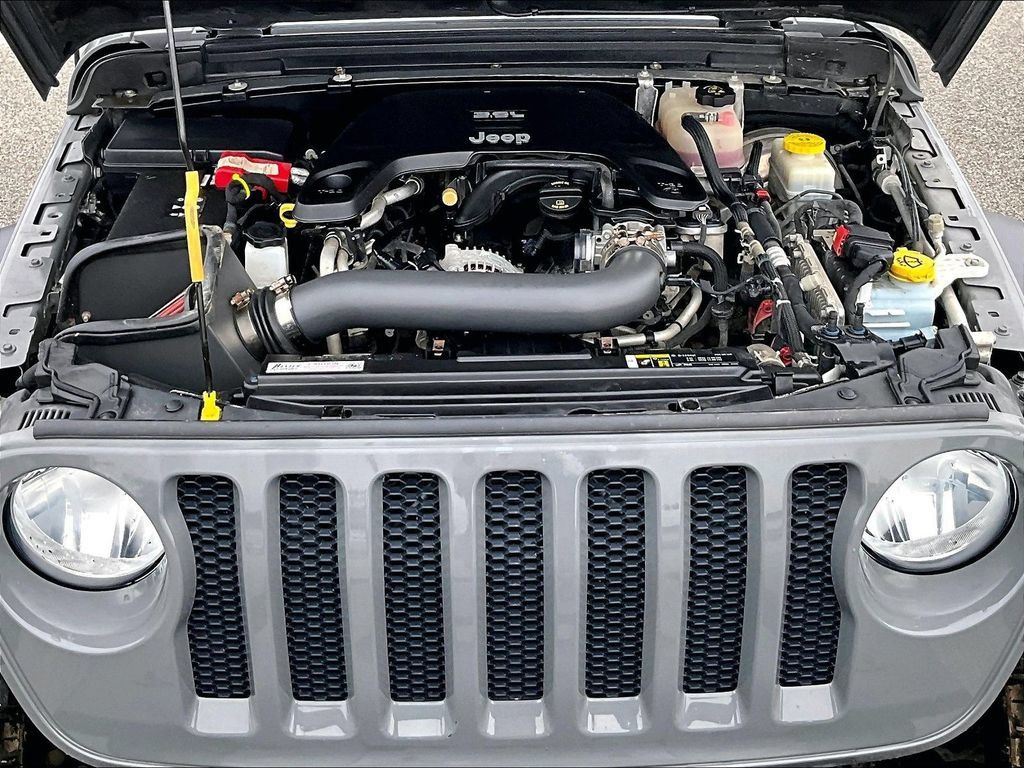 Used 2019 Jeep Wrangler Sport AWD/4WD image 11