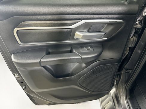 Used 2019 RAM 1500 Big Horn image 23