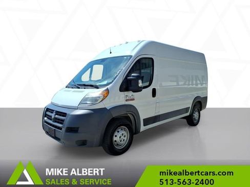 Used 2017 RAM ProMaster 1500 w/ Interior Convenience Group FWD image 3