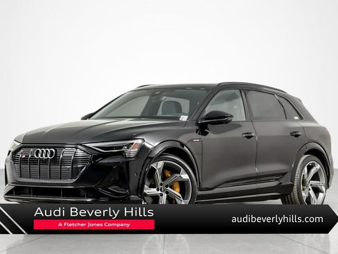 Used 2023 Audi e-tron S Prestige w/ Prestige Package AWD/4WD image 1