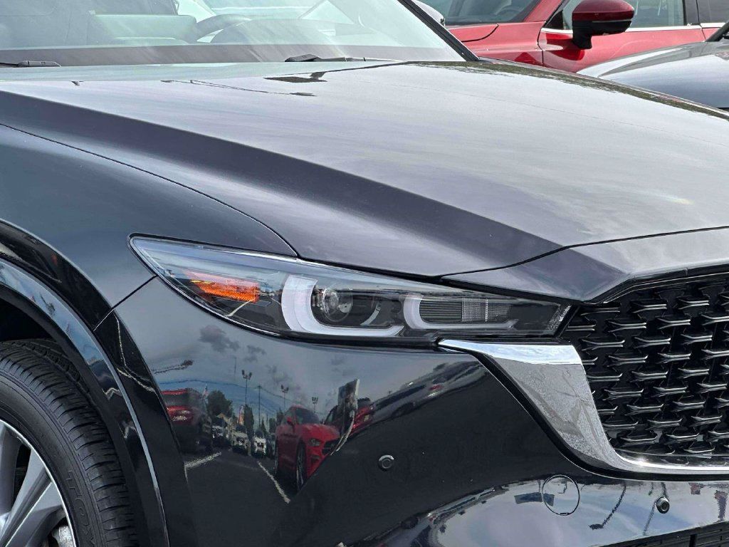 Used 2023 MAZDA CX-5 Signature AWD/4WD image 8