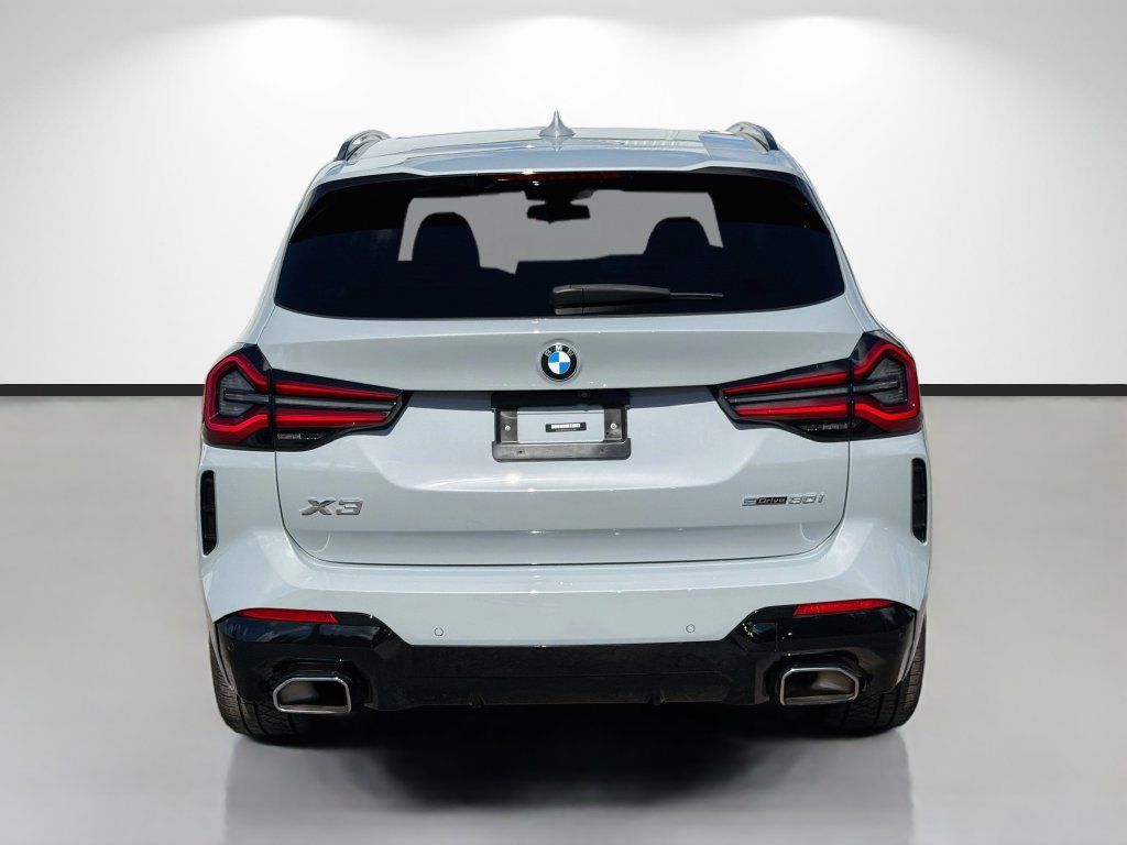 Used 2022 BMW X3 sDrive30i w/ M Sport Package 2 RWD image 4