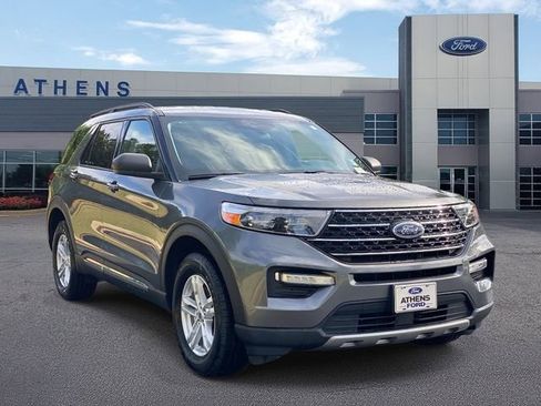 Used 2023 Ford Explorer XLT w/ Equipment Group 202A AWD/4WD image 1