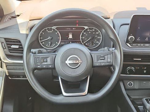 Used 2023 Nissan Rogue S FWD image 20