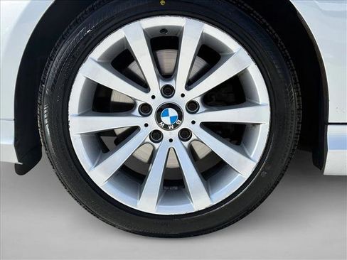 Used 2011 BMW 328i Sedan image 24