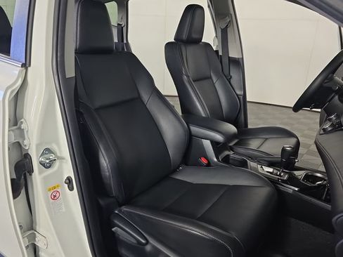 Used 2018 Toyota RAV4 Limited w/ All Weather Liner Package AWD/4WD image 30
