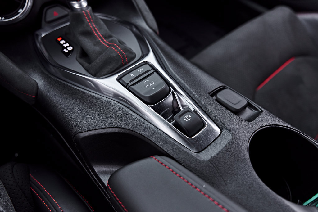 Used 2021 Chevrolet Camaro ZL1 RWD image 72