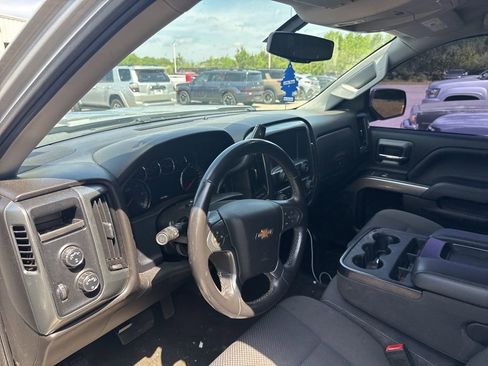 Used 2018 Chevrolet Silverado 1500 LT w/ Trailering Package AWD/4WD image 7