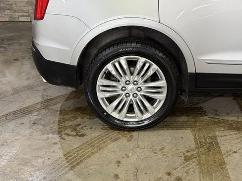 Used 2019 Cadillac XT5 Premium Luxury image 6