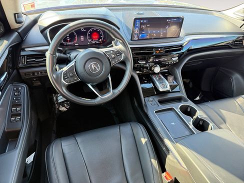 Used 2025 Acura MDX SH-AWD w/ Technology Package image 15