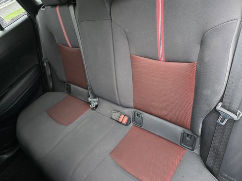 Used 2024 Toyota Corolla Cross AWD Hybrid image 17