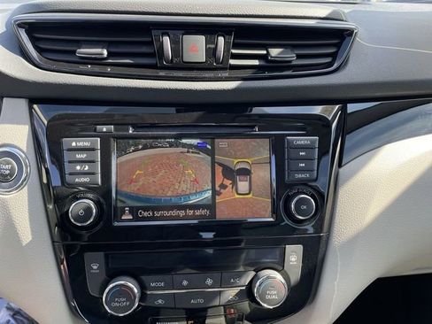 Used 2022 Nissan Rogue Sport SL image 19