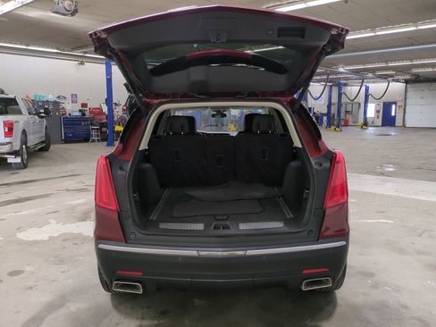 Used 2017 Cadillac XT5 Premium Luxury image 11