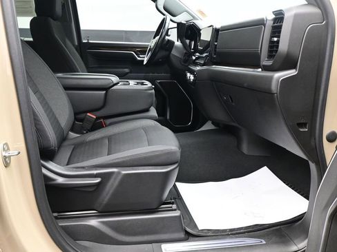 Used 2022 GMC Sierra 1500 Elevation image 10