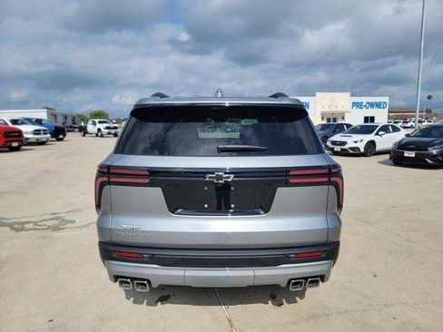 New 2026 Chevrolet Traverse LT w/ Driver Confidence Package FWD image 6