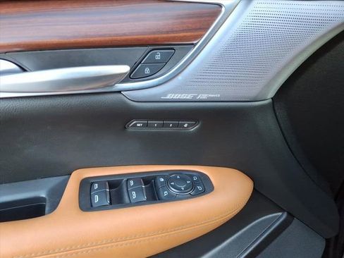 Certified 2024 Cadillac XT5 Premium Luxury image 28