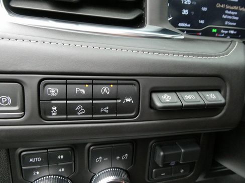 Certified 2024 GMC Yukon XL Denali Ultimate image 33