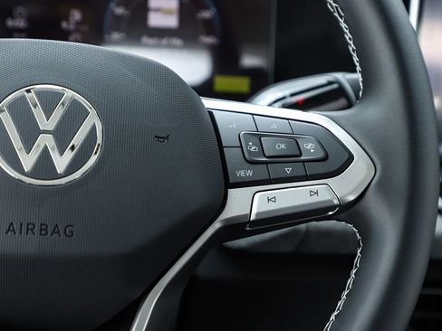 New 2026 Volkswagen Tiguan S image 59