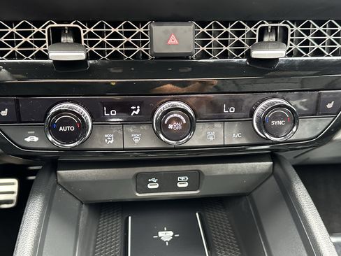 Used 2025 Honda Accord Sport image 37