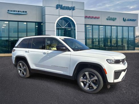 New 2026 Jeep Grand Cherokee Limited AWD/4WD image 1