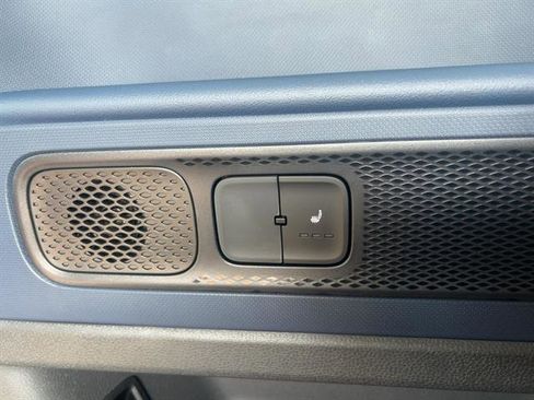 New 2025 Volkswagen ID. Buzz Pro S image 15