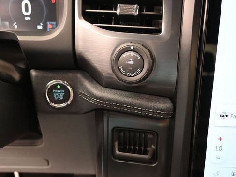New 2025 Ford F150 Lightning Flash AWD/4WD image 14