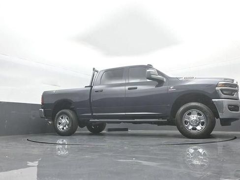 Used 2026 RAM 2500 Tradesman AWD/4WD image 34