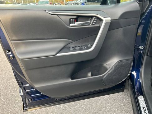 New 2025 Toyota RAV4 XLE Premium image 18