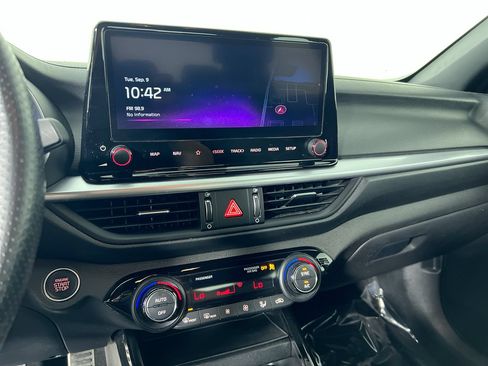Certified 2024 Kia Forte GT-Line FWD image 27