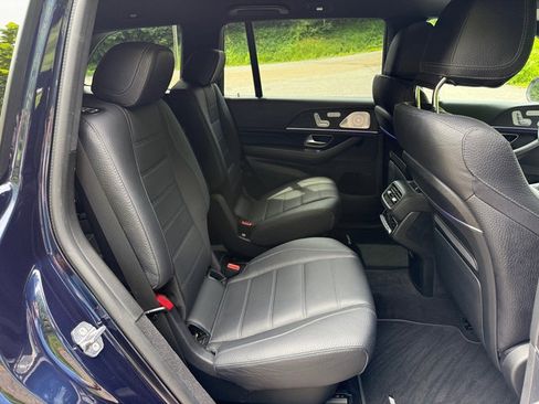 Used 2021 Mercedes-Benz GLS 580 4MATIC image 28