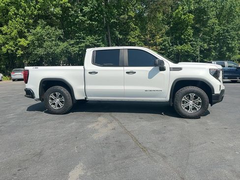 Used 2023 GMC Sierra 1500 Pro w/ Pro Value Package AWD/4WD image 4