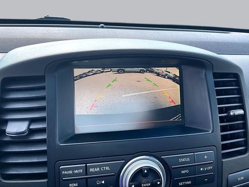 Used 2012 Nissan Pathfinder SV RWD image 26