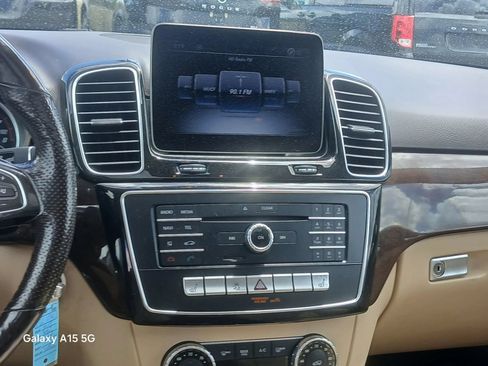 Used 2018 Mercedes-Benz GLE 350 4MATIC image 27