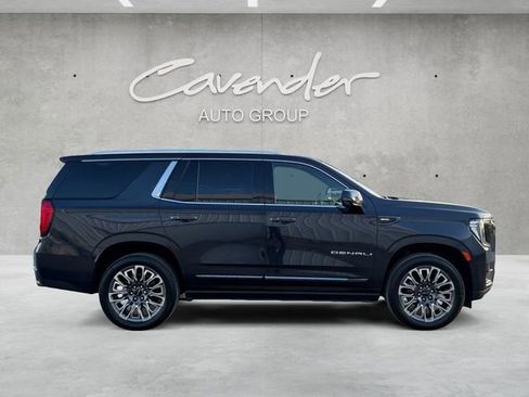 Certified 2023 GMC Yukon Denali Ultimate image 15