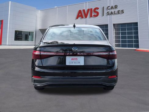 Used 2025 Volkswagen Jetta S image 7