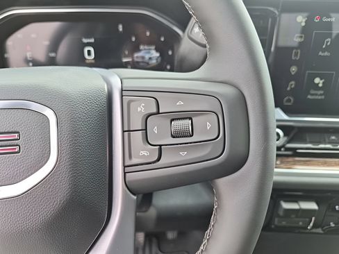 New 2026 GMC Sierra 1500 SLE w/ Preferred Package RWD image 40
