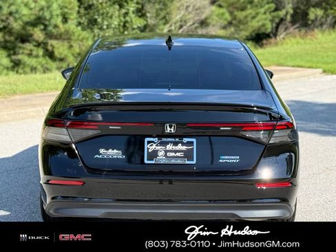 Used 2025 Honda Accord Sport image 13