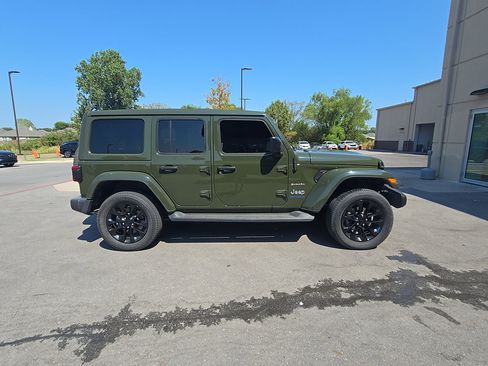 Used 2023 Jeep Wrangler Unlimited Sahara w/ Cold Weather Group AWD/4WD image 3